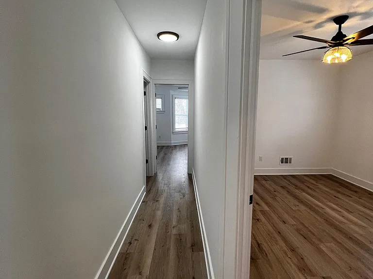 1682 Glenmont Rd — Photo 16