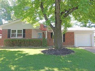 12110 Wesmeade Dr, Maryland Heights, MO