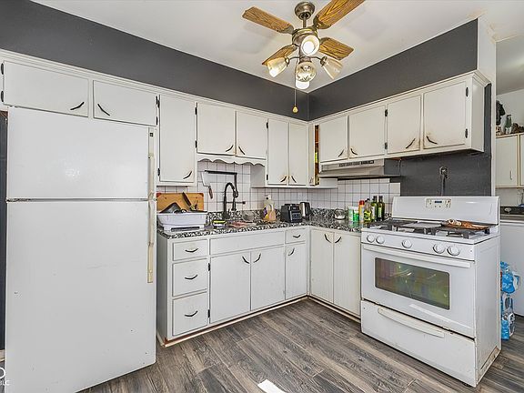 5th image of 1147 S Chester Ave