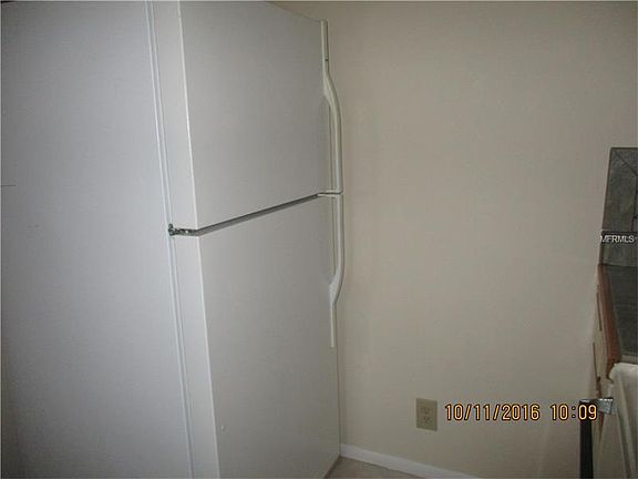 3rd image of 19505 Quesada Ave #Q