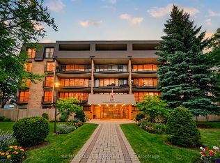337 Simcoe St N #401, Oshawa, ON L1G4T2