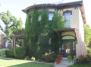 506 W 22nd St, Kearney, NE 68845