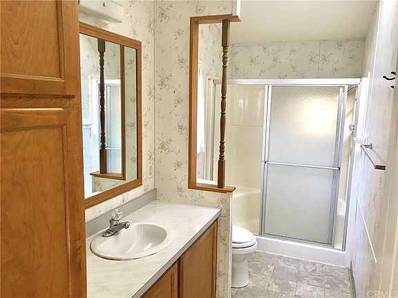 5th image of 3798 Manzanita Dr