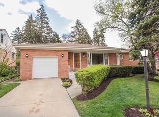 115 S Prindle Ave, Arlington Heights, IL 60004