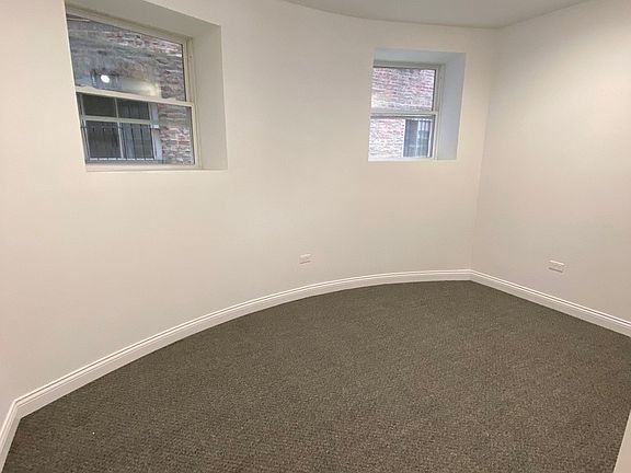 5th image of 4516 S King Dr #G