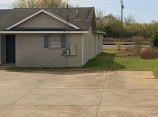 690 N Pass Rd, Montgomery, AL 36110