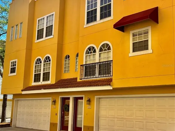 3316 Las Campos Pl, Tampa, FL 33611