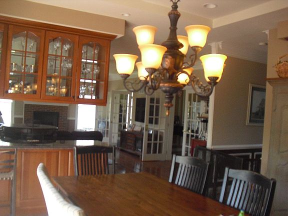 Eat in Kitchen Area