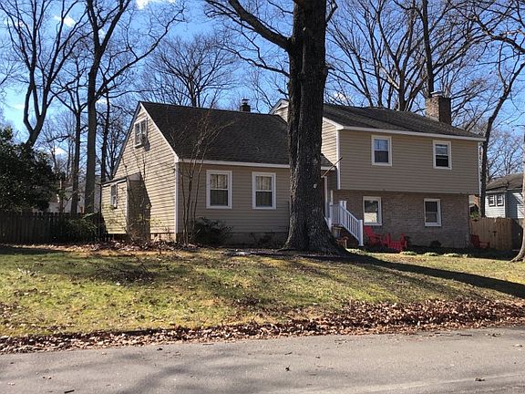3rd image of 11125 Savoy Rd