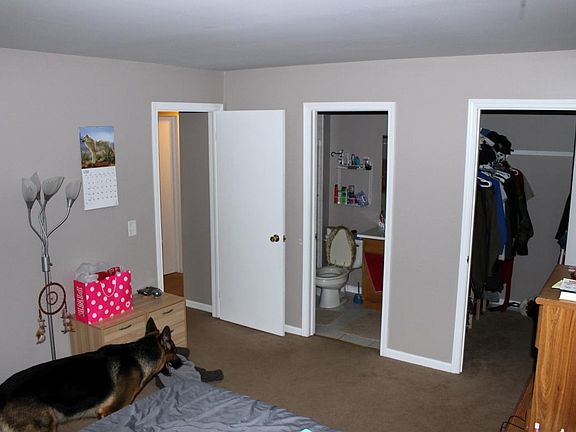 2nd image of 1324 Williamsburg Dr Unit B1