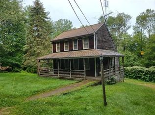 1942 Old Turnpike Rd, Oakham, MA 01068