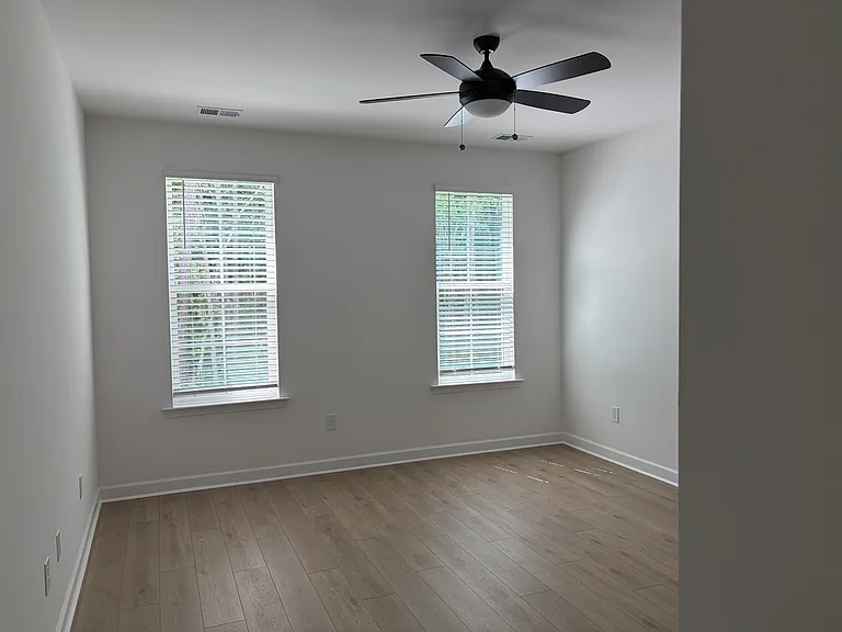 6265 Zoe Way — Photo 6