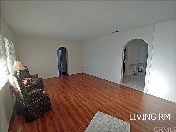 5th image of 3046 Corona Ave