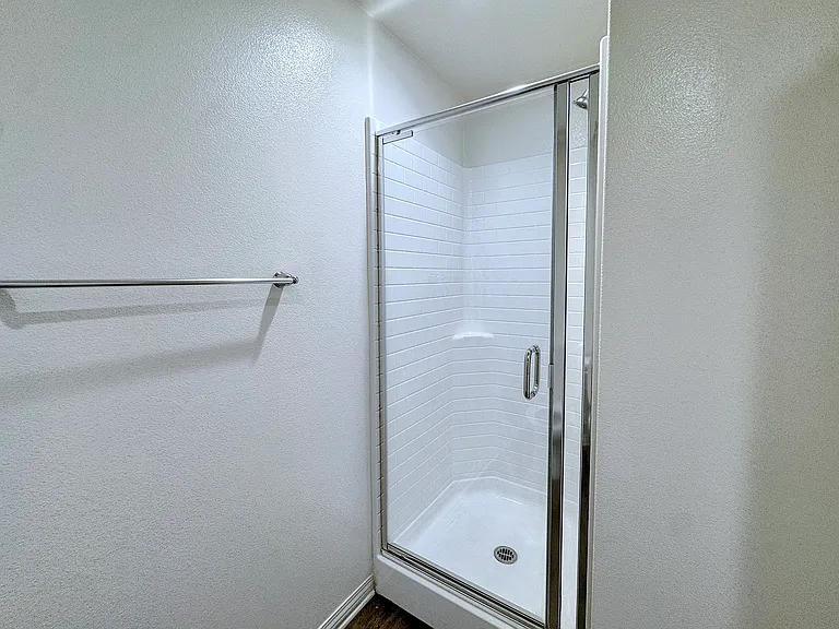 16075 Symphony Ln — Photo 20