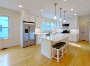 25 Russell St #3, Brookline, MA 02446