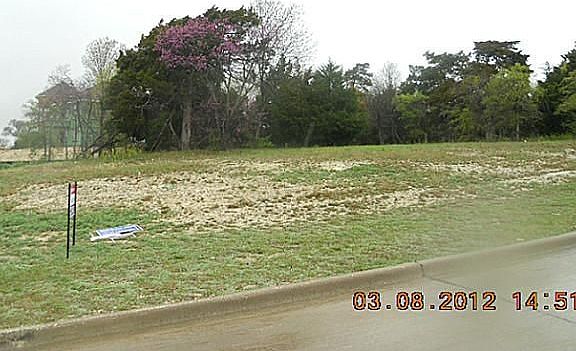 4th image of 1360 Overlook Cir