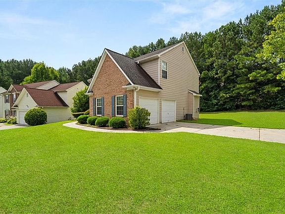 2nd image of 7648 Cozy Ln