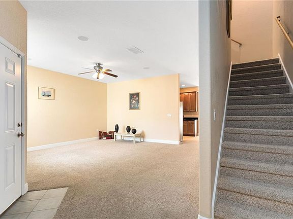 4th image of 17350 Promenade Dr