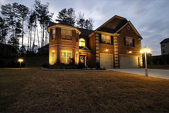 2nd image of 2959 Herron Ln