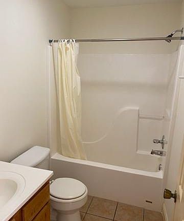 5th image of 3706 Kerry Cir