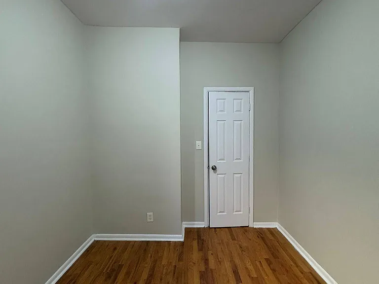 77-79 N 9th St #14 — Photo 10