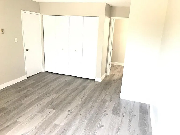 2621 S Harbor Blvd — Photo 8