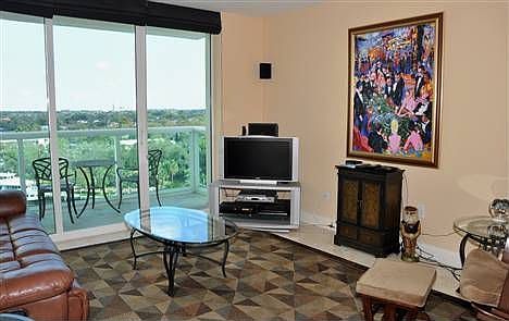 3rd image of 347 N New River Dr E APT 902