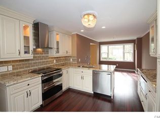 11 Wilton Crst, Wilton, CT 06897