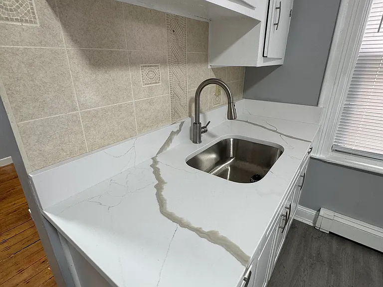 592 Front St #1 — Photo 9