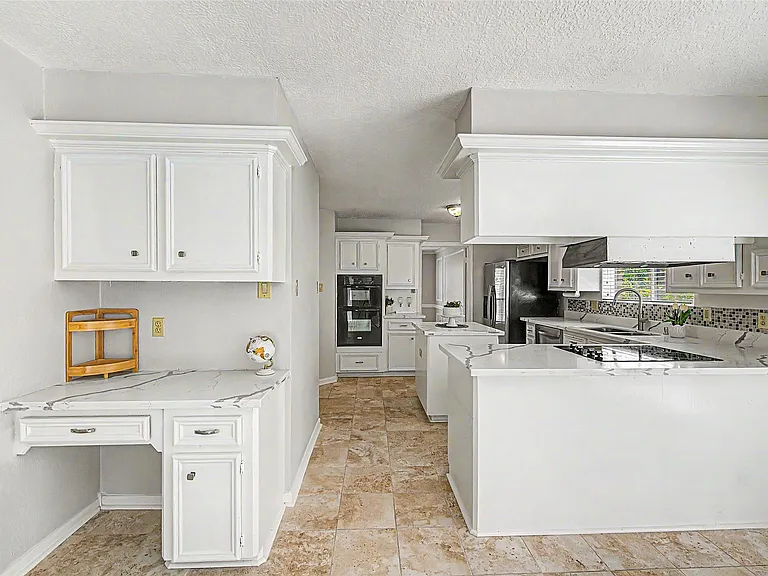 11651 Trailmont Dr — Photo 22