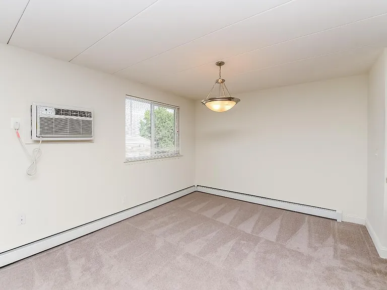 Stonegate at Devon Apartment Homes — Photo 8