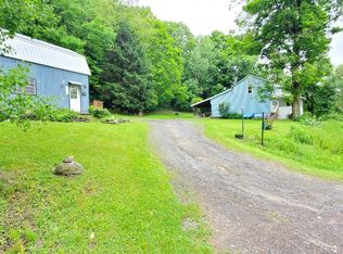 860 Daisy Hollow Rd, Dryden, NY 13053