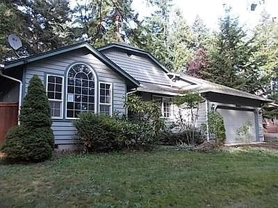 2nd image of 22516 Clearland Ln SE