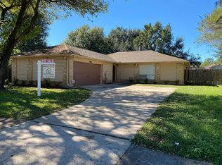 16747 Dew Drop Ln, Houston, TX 77095