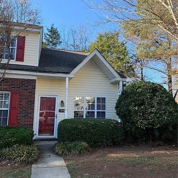 12160 Bottlebrush Pl — Photo 1