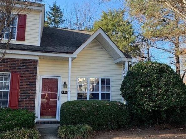 12160 Bottlebrush Pl