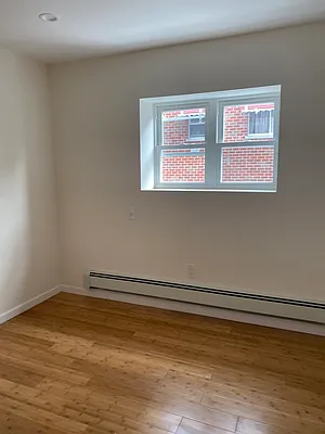 Sold by Voro, LLC | media 4