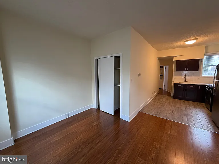 1436 Wolf St #2 — Photo 4