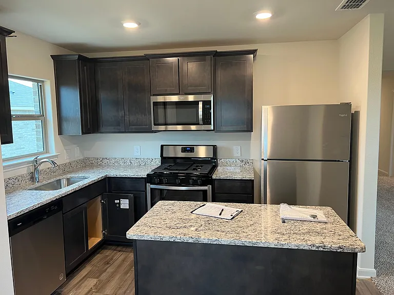 3086 Chillingham Dr — Photo 7