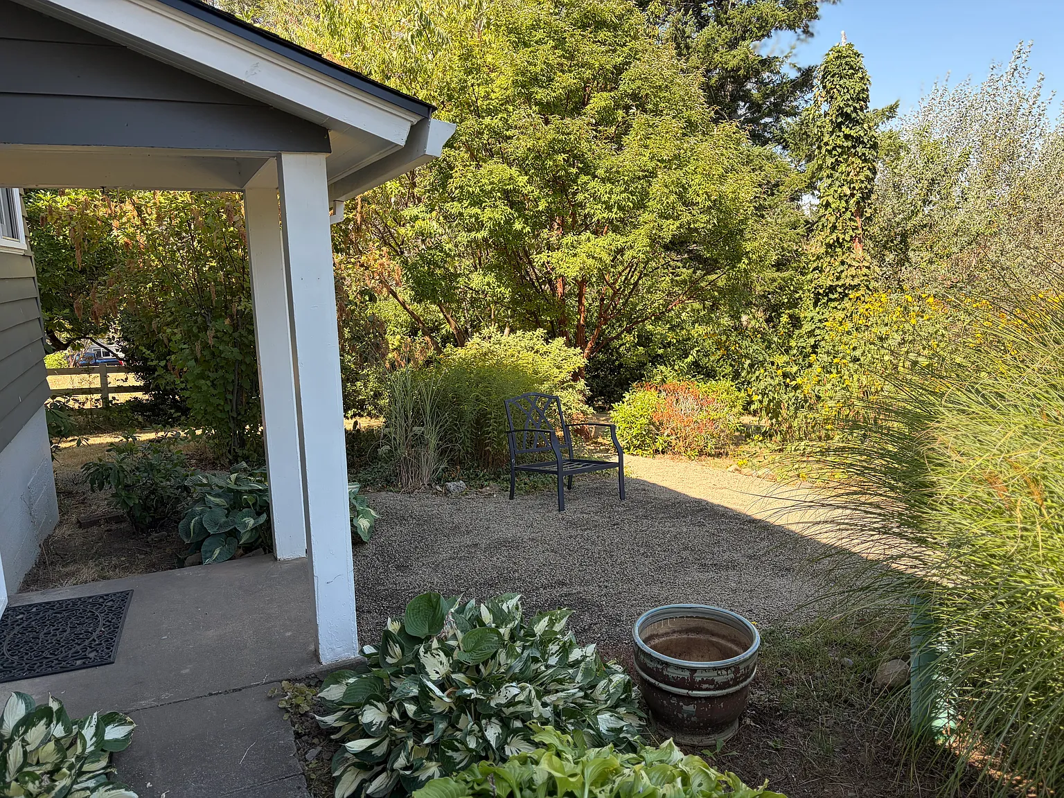 2 bed, 2100 sqft, $3,500 — Photo 2