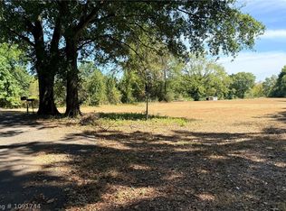 431 W 5th St, Mulberry, AR 72947