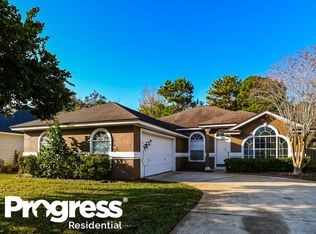 758 Hickory Manor Dr, Jacksonville, FL 32225