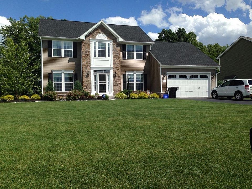 1st image of 860 Bannerwood Dr