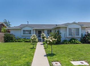 912 W Douglas Ave, Oxnard, CA 93030