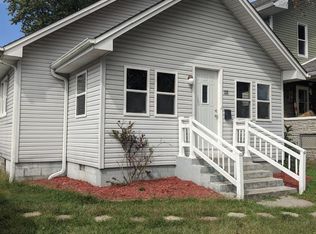 122 N Jackson St, Oakland City, IN 47660