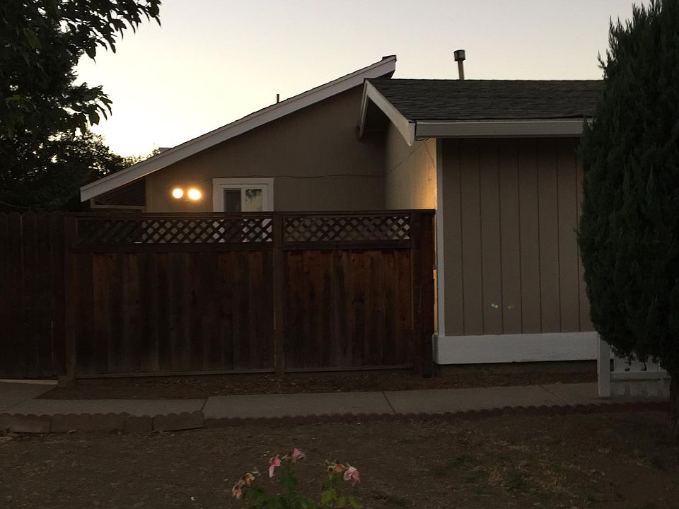 1st image of 1157 Bayard Dr
