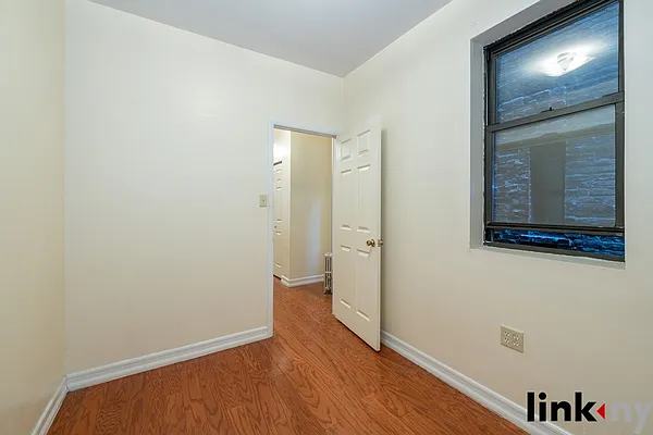 Rented by Link NY Realty | media 17