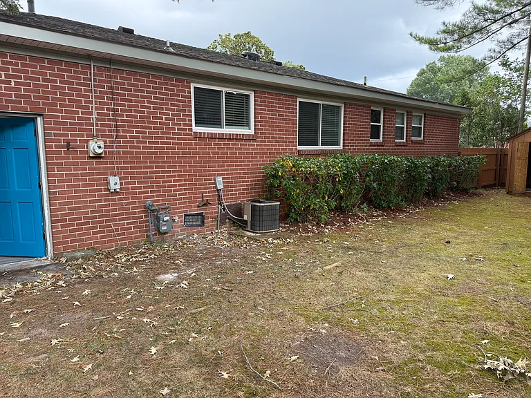 3417 Rainey Rd — Photo 24