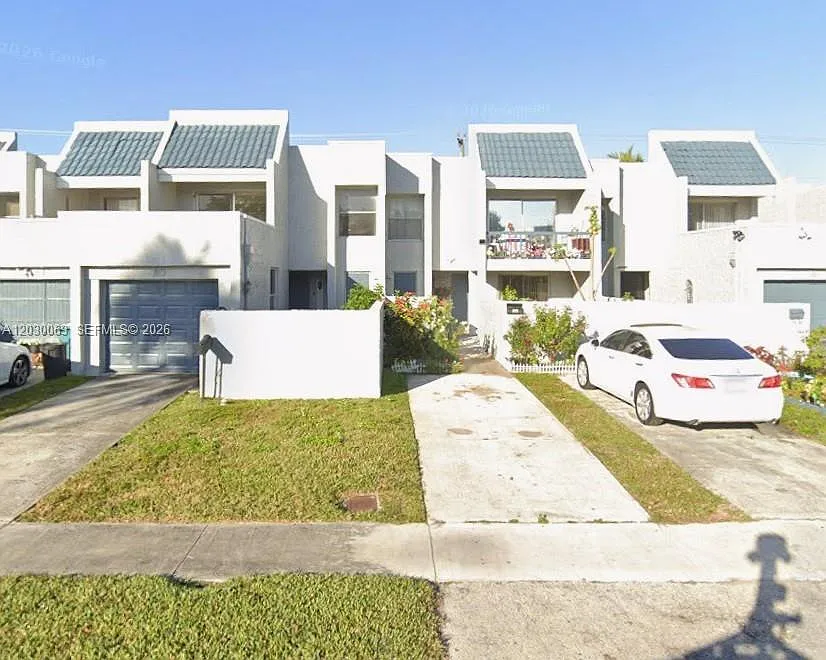 1817 NW 58th Ave #22