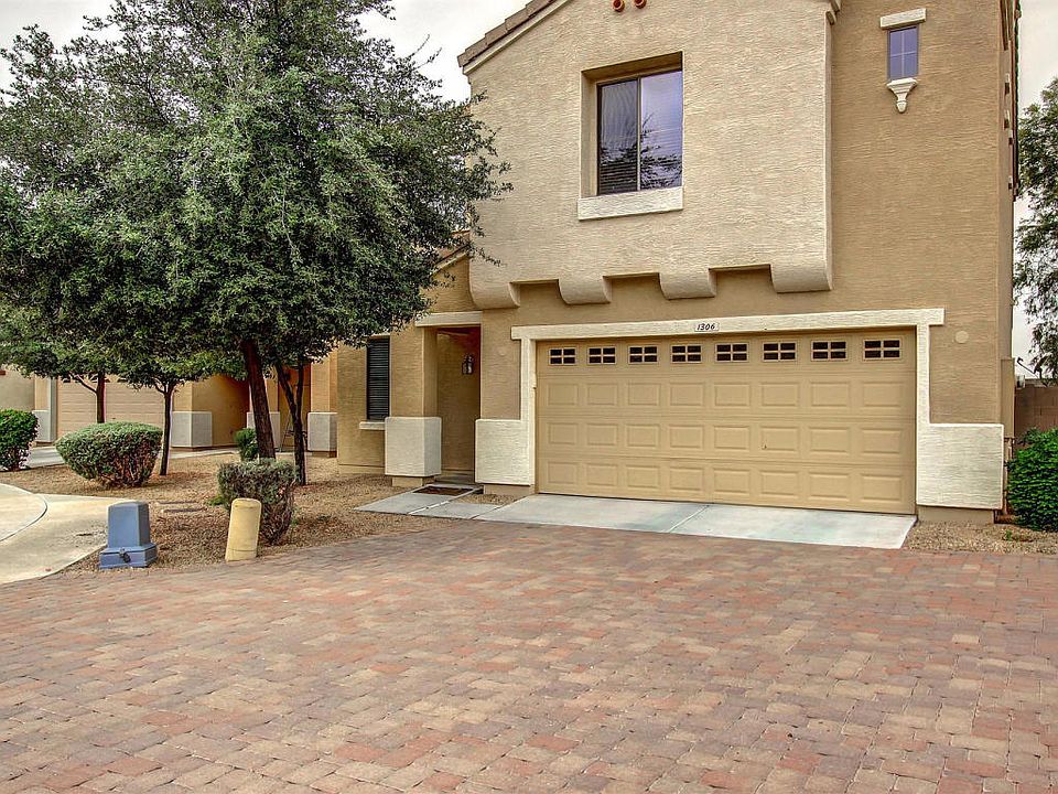 1st image of 1306 E Dunbar Dr